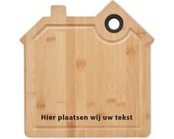 Gepersonaliseerde huisvormige Borrelplank - Gepersonaliseerd Cadeau - 28x27cm - Serveerplank - Tapasplank - Eigen tekst - Persoonlijke tekst - Zelf Personaliseren - Cadeau - Gegraveerde houten plank met tekst - Verhuizen - Nieuw huis - Samenwonen -
