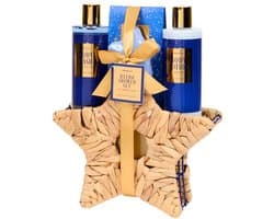 The Beauty Dept. Luxe Bad & Douche Cadeauset – 4-Delige Verzorgingsset voor Haar – Douchegel, Bodylotion, Badzout & Badbom – Verse Bloemengeur – Vegan – Kerstcadeau – Luxe Giftset met Ster Mand + decoratie & Strik Geschenkset | Kerst cadeau tip!