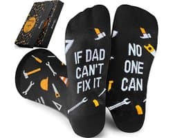 Malinsi® Grappige Sokken - If Dad can't Fix It - Leuke Huissokken Heren - Gekke Cadeaus Cadeautjes Volwassenen Geschenkset Mannen - Funny Socks - Slofsokken Zwart met Tekst - Cadeau voor Papa Vader - Vaderdag Geschenk Kados vaderdagcadeau